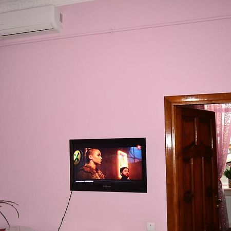 Apartment On Shevchenka Boulevard Ternopil Exterior photo