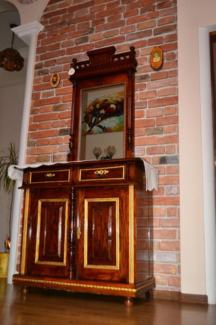 Apartment On Shevchenka Boulevard Ternopil Exterior photo
